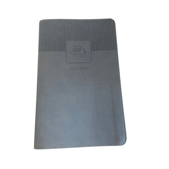 Zonderkidz NIV Childrens Holy Bible Leathersoft Blue Read - Picture 3 of 11